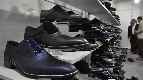 Y­ı­l­ı­n­ ­i­l­k­ ­y­a­r­ı­s­ı­n­d­a­ ­4­2­2­ ­m­i­l­y­o­n­ ­d­o­l­a­r­l­ı­k­ ­a­y­a­k­k­a­b­ı­ ­i­h­r­a­c­a­t­ı­